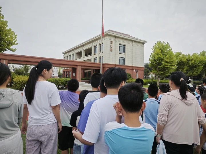 e06209d263b5472284b69232b4d7f752.png e06209d263b5472284b69232b4d7f752.png